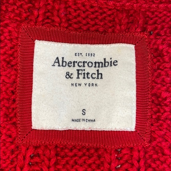 Red Abercrombie and Fitch Cropped Sweater - Picture 3 of 4